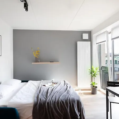 Strelnieku Street Quiet Studio Apartment *